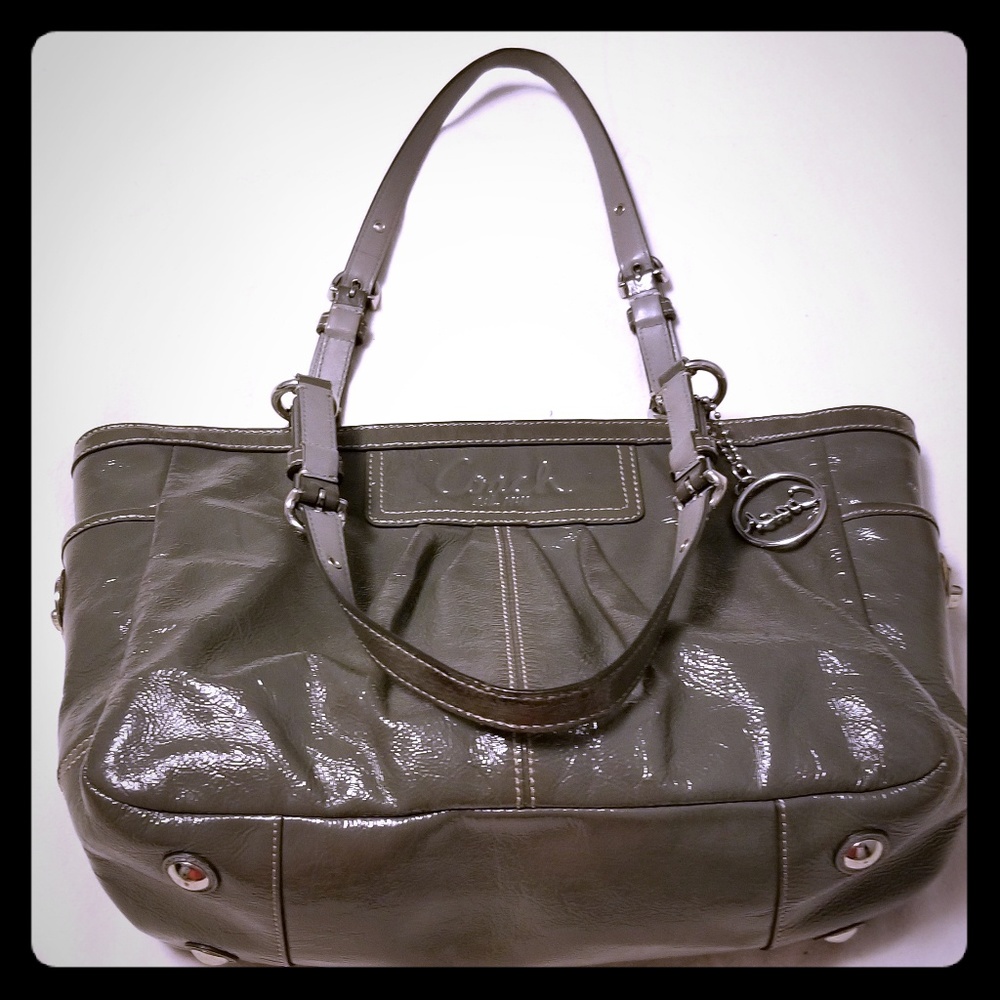 Coach East/West Gallery Grey